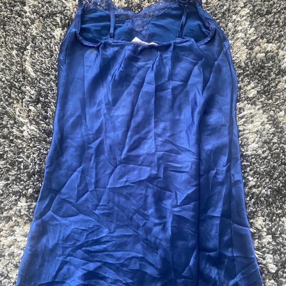 Victorias Secret Silk Navy Blue Lace Nightgown Slip! - Picture 2 of 3